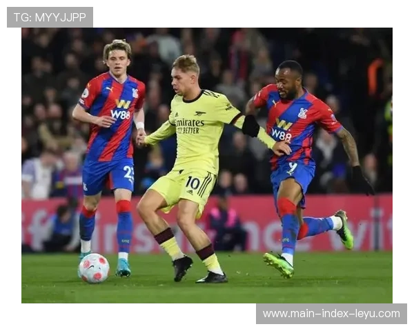 阿森纳3-0完胜维罗纳,莱奥吉鲁组合火力全开 阿森纳3-0完胜维罗纳,莱奥吉鲁组合火力全开